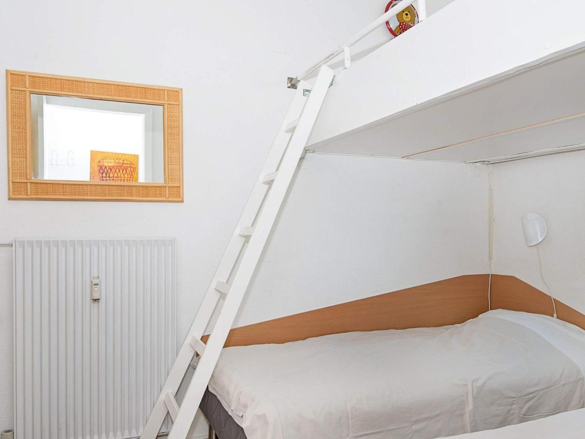 6 Person Holiday Home On A Holiday Park In Glesborg Екстериор снимка